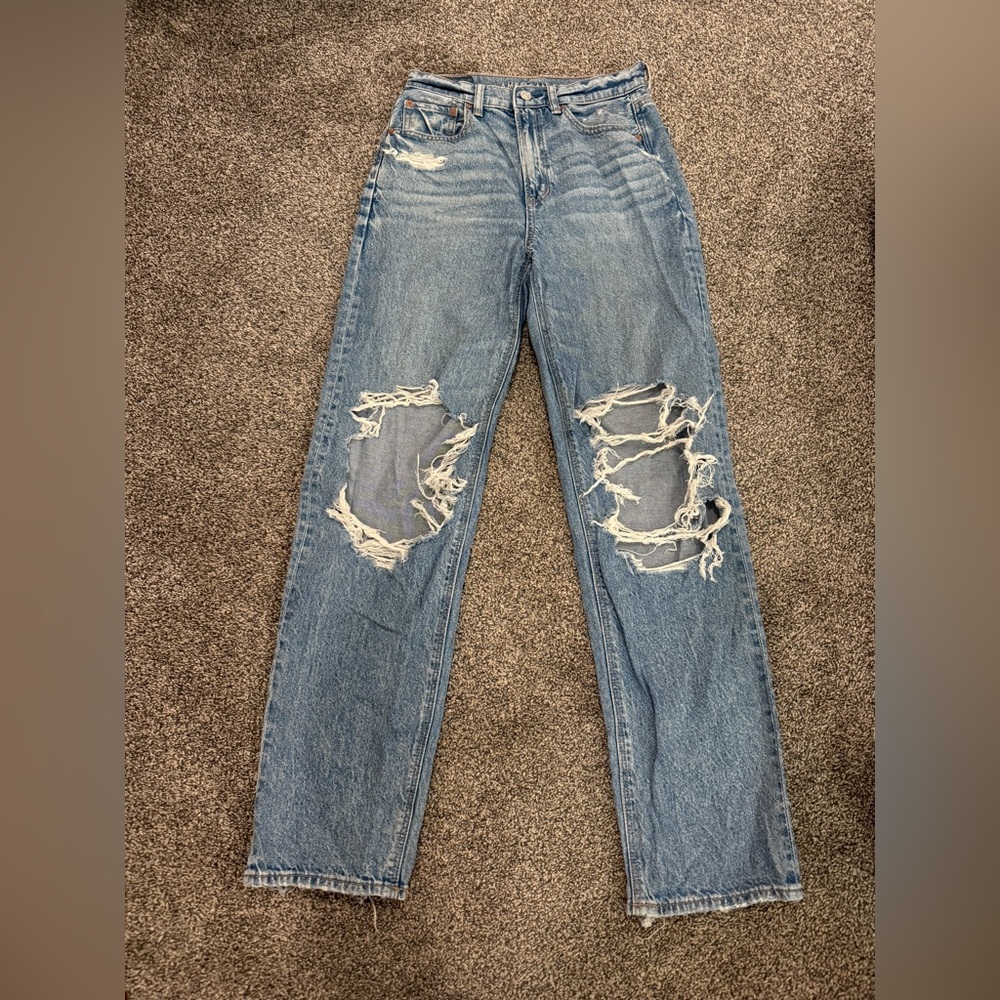 American Eagle straight leg jeans